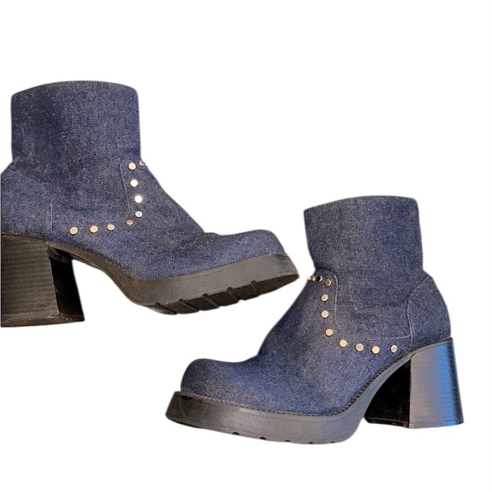 LOWER EAST SIDE VINTAGE Denim Y2K 90’s Boots with Studded Detail size 8 1/2 RARE